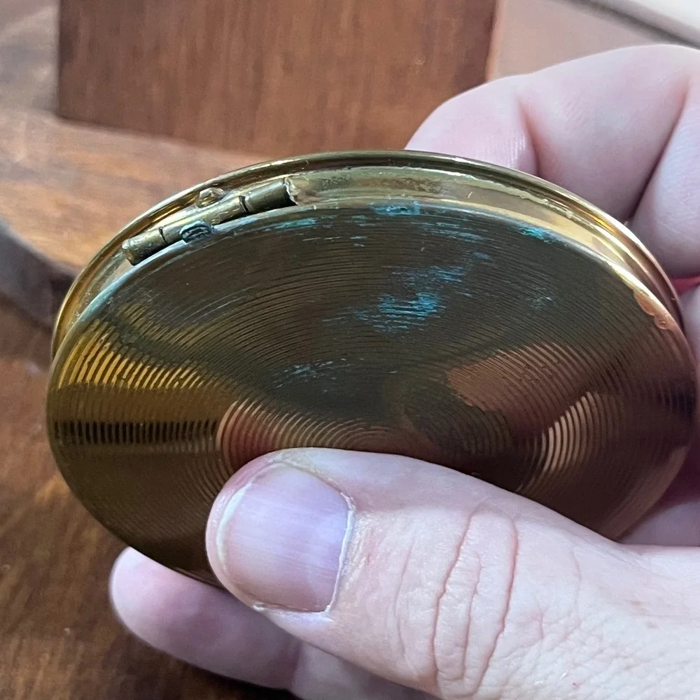 Vtg Stratton England Floral Enamel Powder Compact Teal Gold Tone Made in UK
